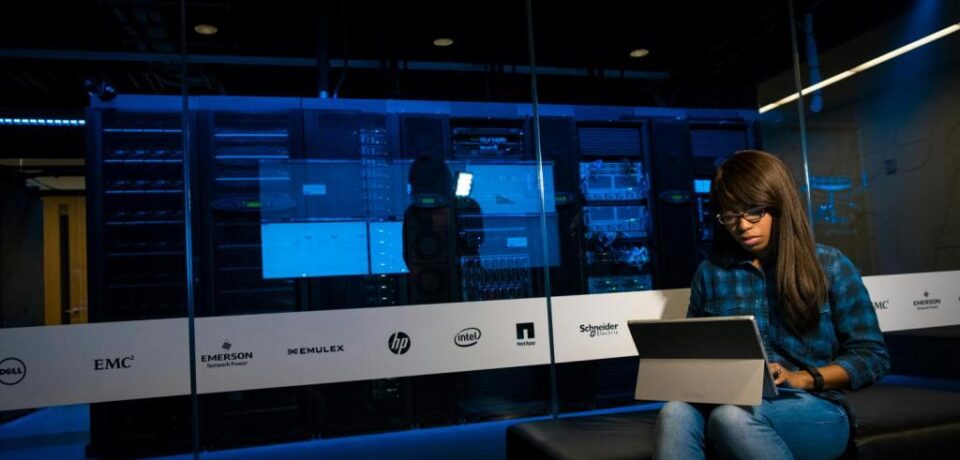 Shared vs. Dedicated Hosting: Which One Is Right for Your Website