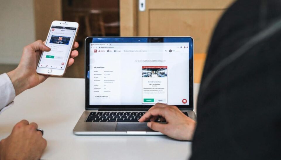 The Importance of Mobile-Friendly Websites in 2025 The Importance of Mobile-Friendly Websites in 2025